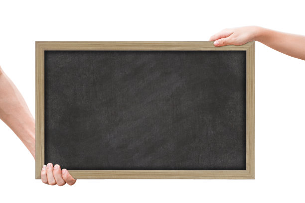 双手握住黑板孤立的白色背景与剪切路径图片下载