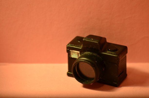 粉色背景相机图片下载