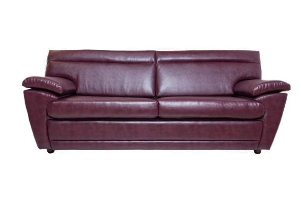 棕色皮革办公室沙发孤立在白色背景。现代沙发，正面图片下载