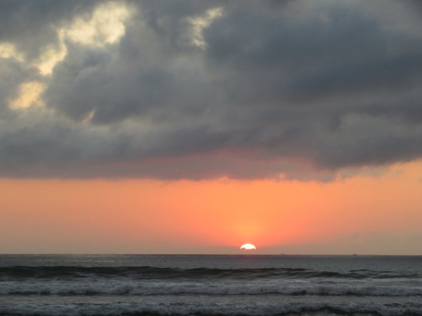 巴厘岛库塔海滩图片下载