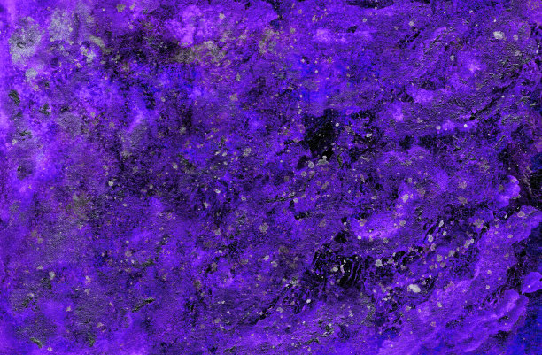 抽象的紫色纹理背景与灰色和黑色的油漆点，笔触图片下载