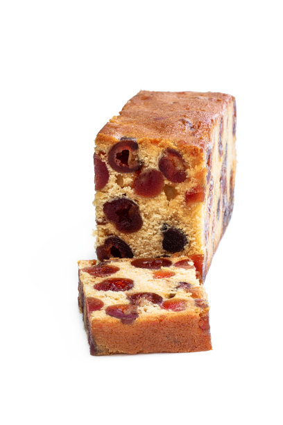 樱桃马德拉蛋糕孤立在白色背景图片下载