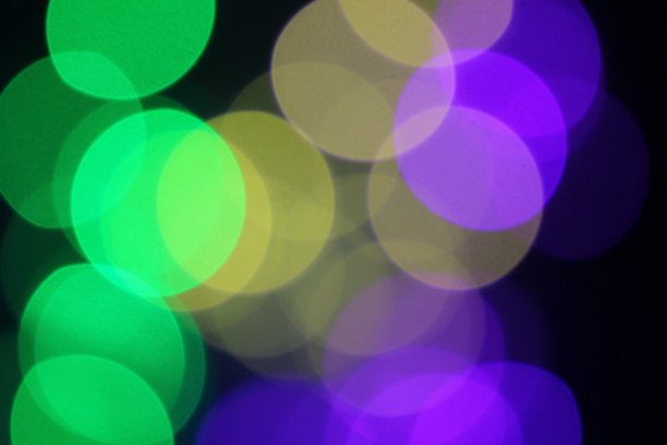 多色交错散焦灯图片下载