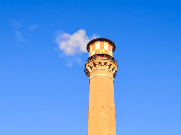 白烟塔图片下载