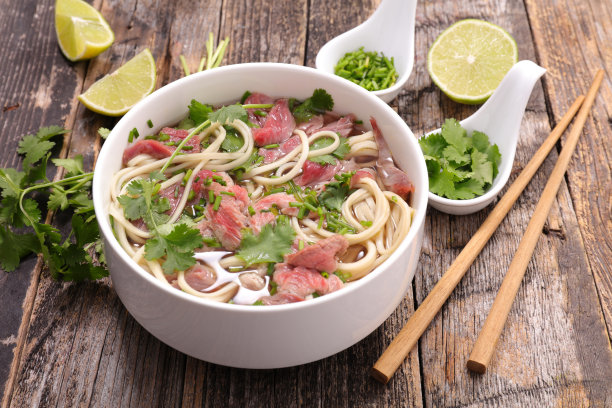 牛肉汤面图片下载