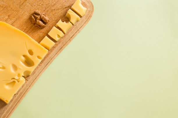 奶酪和添加剂。奶酪和核桃图片下载
