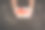 女人手里拿着蝴蝶结的礼盒。图片下载