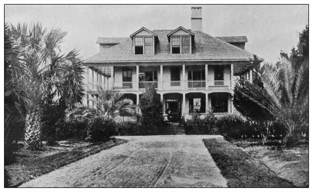 美国古董黑白照片:路易斯安那糖种植园主的大厦图片下载