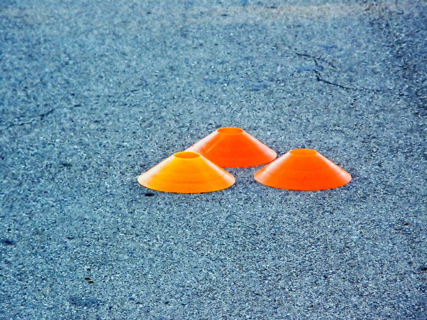 塑料圆锥标记训练图片下载