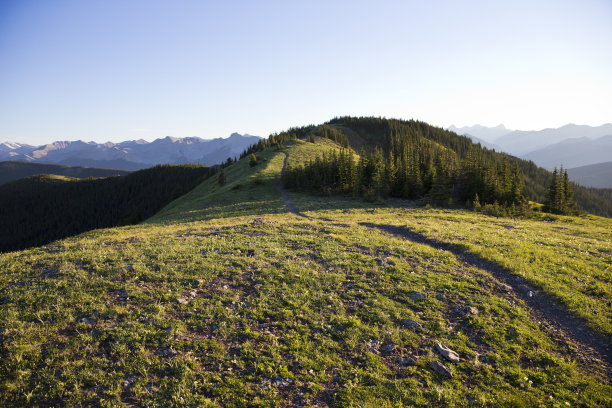 Kananaskis乡村山地自行车道图片下载