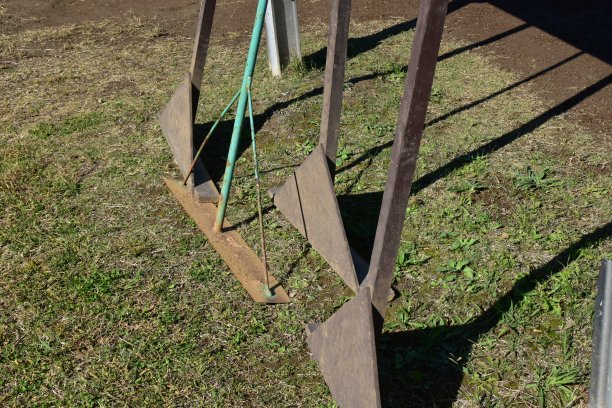 用于地面维护的耙(蜻蜓)图片下载