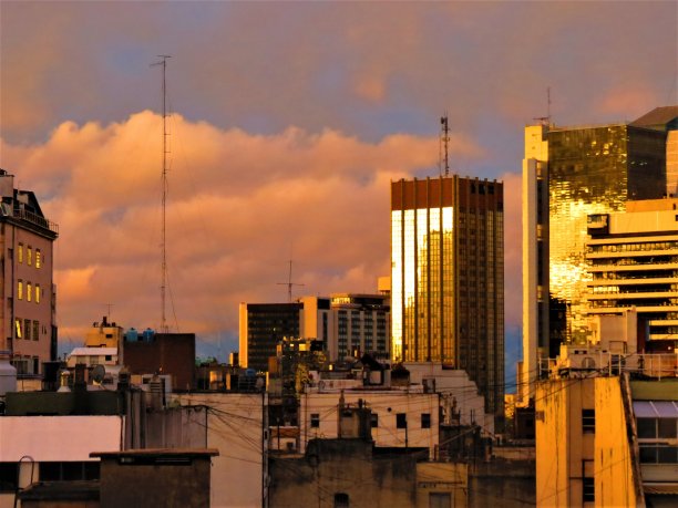 高角度的布宜诺斯艾利斯城市，阿根廷的首都。图片下载