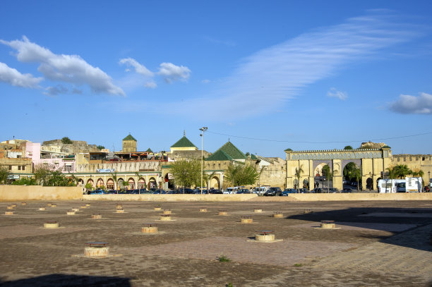 通往摩洛哥梅克内斯的地下监狱德卡拉的通风口图片下载