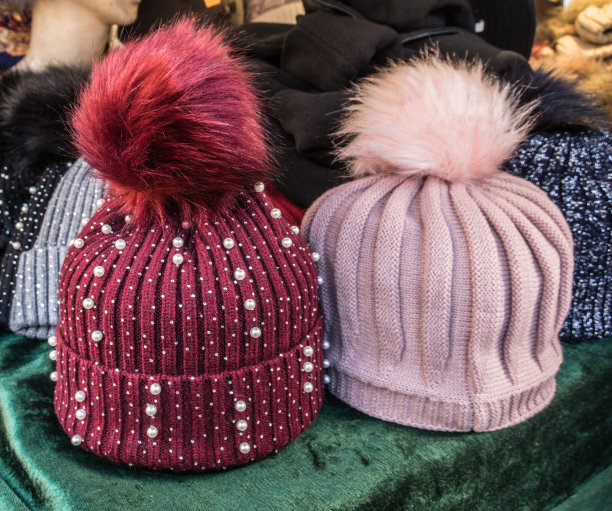 圣诞市场出售针织帽图片下载