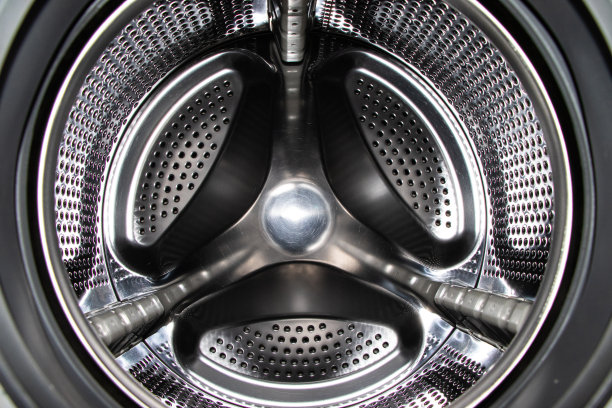 近距离拍摄的洗衣箱图片下载