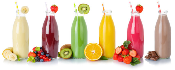 收集果汁饮料，果汁饮料，奶昔饮料瓶上隔离白色图片下载