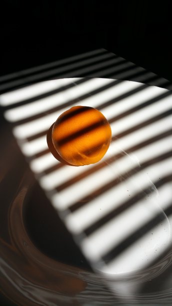 橙色在阳光下图片下载