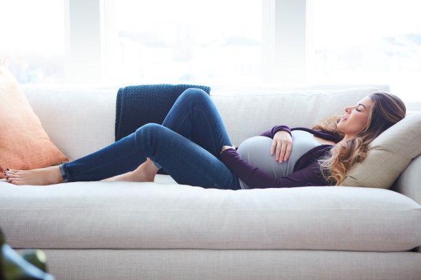 我在补觉图片下载