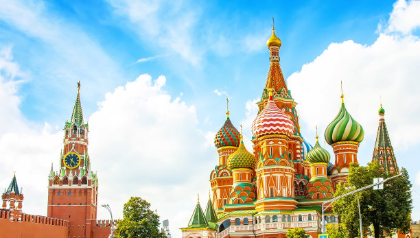 莫斯科克里姆林宫和圣巴西尔大教堂全景，俄罗斯图片下载