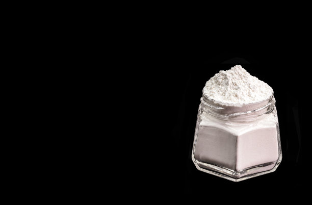 化学泡打粉。一种化学产品，能使块状物变得松软。一种用于烹饪的无毒酸和碳酸盐或碳酸氢盐的混合物图片下载