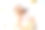年轻的母亲和女儿在户外玩。素材图片