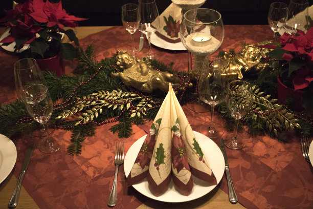 圣诞快乐，圣诞树装饰背景，季节十二月图片下载