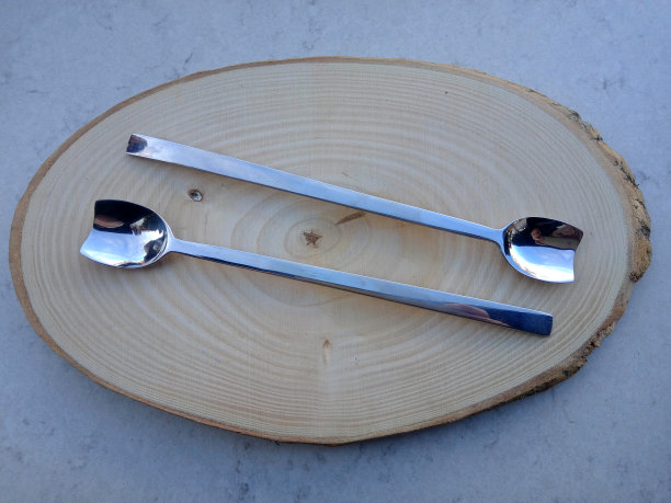 Trivet和Long Spoon图片下载