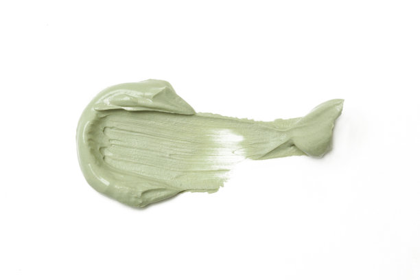 天然化妆品面泥样品上隔离白色。皮肤粘土涂抹近。图片下载