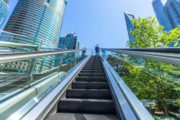 上海市区的自动扶梯图片下载