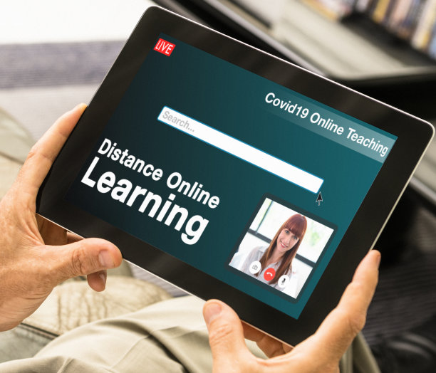 隔离学生在线学习图片下载