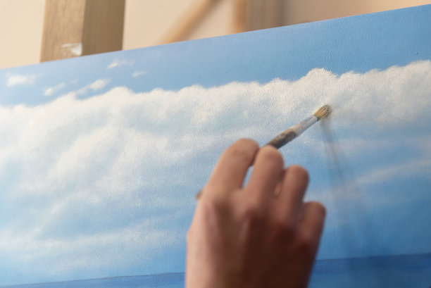 男艺术家用自然光手绘图片下载