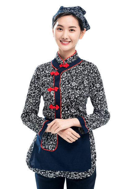 餐馆的年轻女服务员图片下载