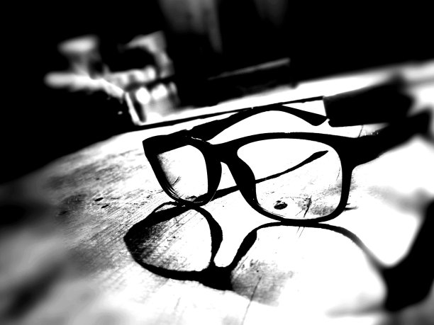 独自一人图片下载