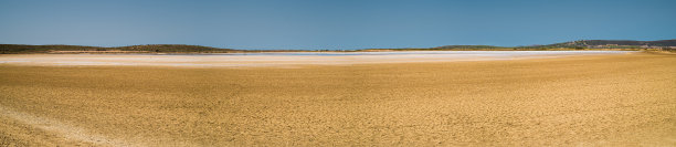 波尔图皮诺泻湖的干盐水图片下载