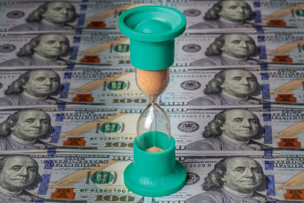 时间和金钱接近了。时间就是金钱。图片下载