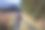 一位老人独自走在苏格兰西南部邓弗里斯和加洛韦的森林路上图片下载