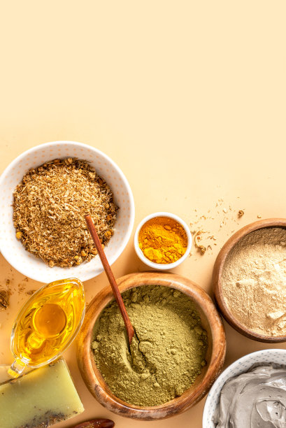 自制皮肤和头发护理成分在碗顶部视图。图片下载