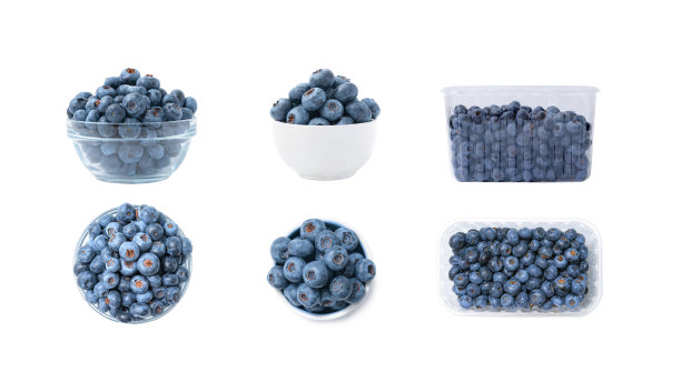 一套不同角度的塑料，陶瓷和玻璃碗蓝莓孤立在白色的背景图片下载