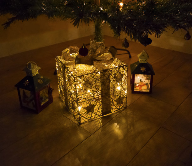 圣诞礼物包装和花式盒子图片下载