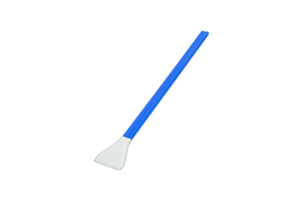 相机传感器清洁棉签在白色背景上图片下载