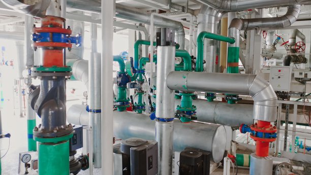 工厂里的大管子图片下载