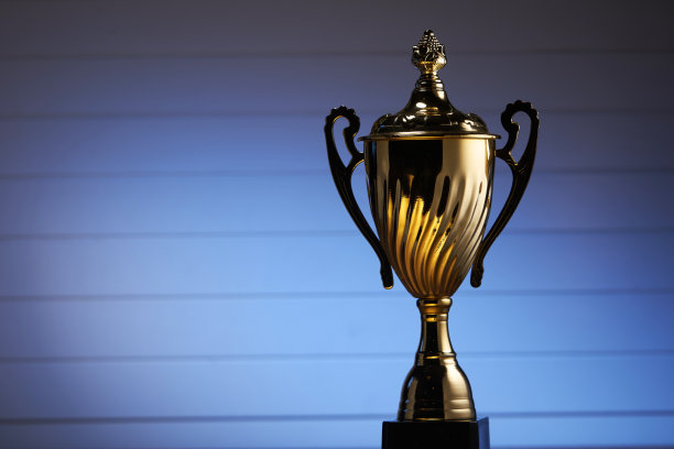 金奖，白色背景，蓝色灯光图片下载