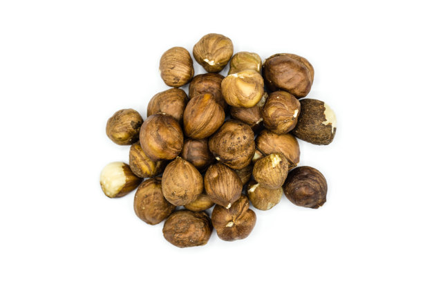 榛子孤立的白色背景俯视图图片下载