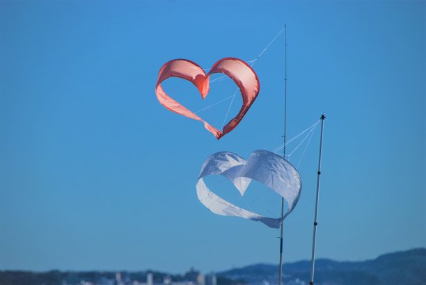 心形的风筝图片下载