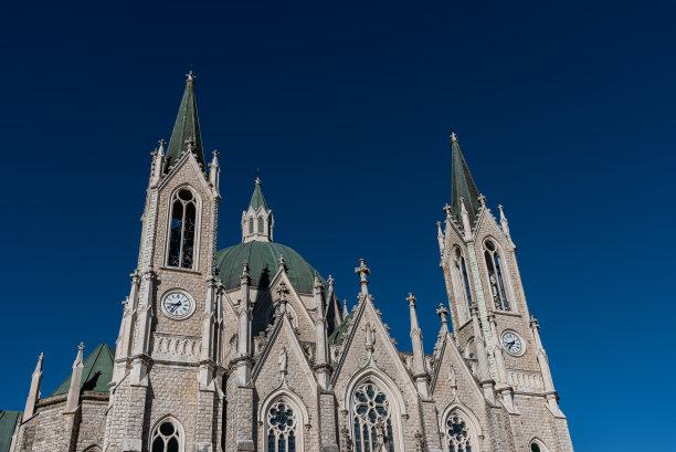 Castelpetroso Isernia,莫利塞。圣母阿多洛拉塔圣殿。图片下载