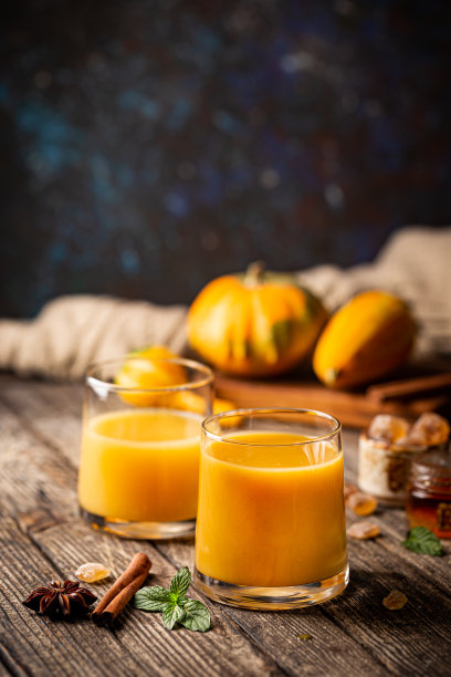 南瓜橙子鸡尾酒图片下载