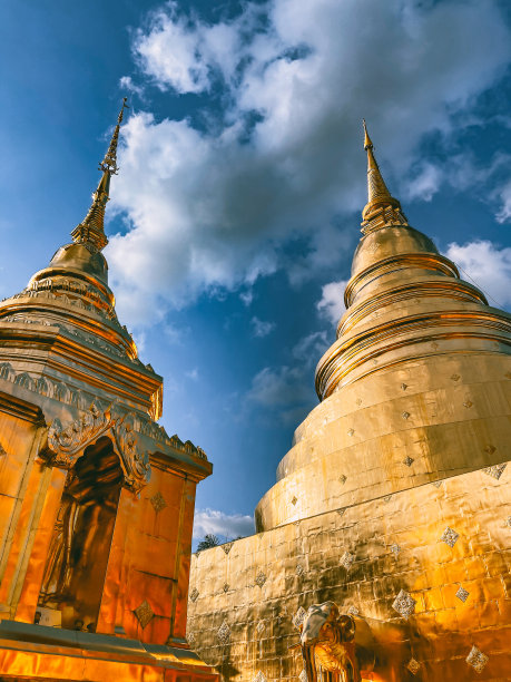 泰国清迈的瓦拉玛哈威汉金庙图片下载