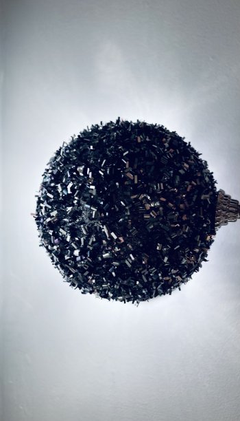 闪闪发光的球whitelight图片下载