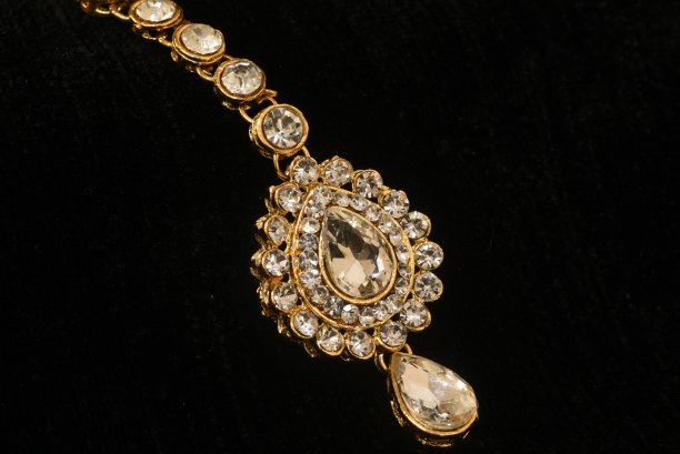 花式设计师珠宝为女人头印度传统设计图片下载