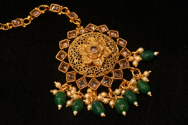 花式设计师珠宝为女人头印度传统设计图片下载